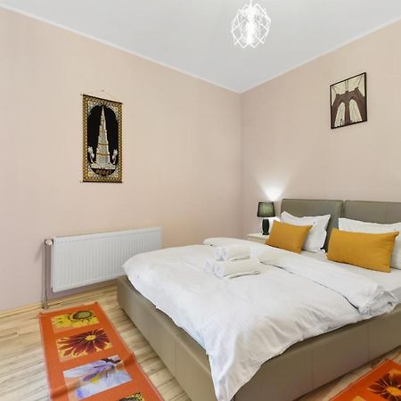 Ferienwohnung Matteri Sinaia Exterior foto