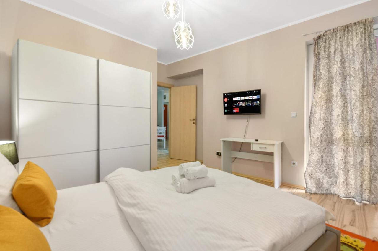 Ferienwohnung Matteri Sinaia Exterior foto